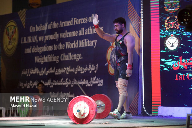 روز دوم مسابقات وزنه برداری سیزم