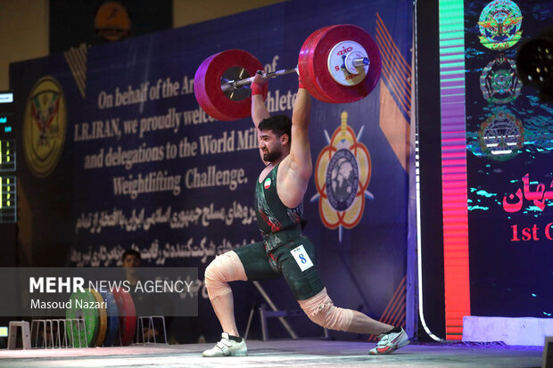 روز دوم مسابقات وزنه برداری سیزم