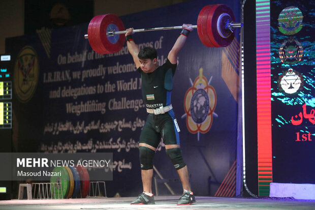 روز دوم مسابقات وزنه برداری سیزم