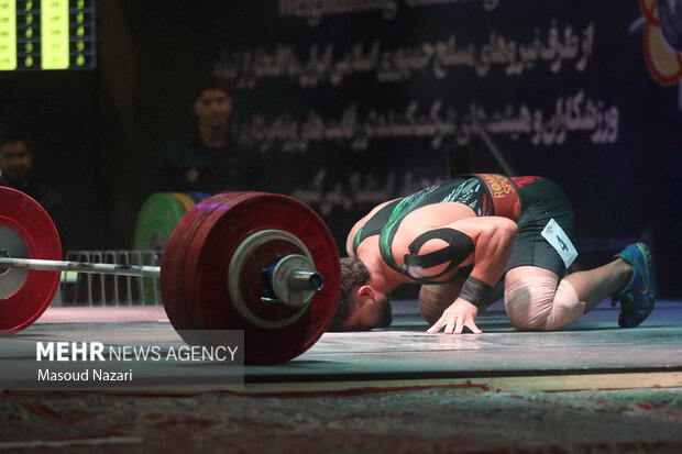 روز دوم مسابقات وزنه برداری سیزم