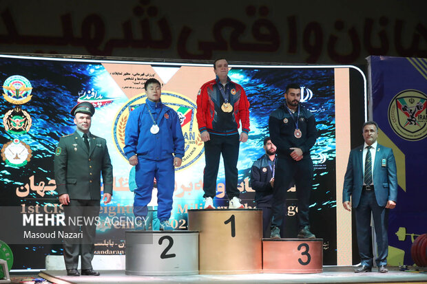 روز دوم مسابقات وزنه برداری سیزم