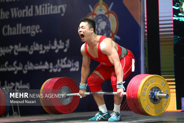 روز دوم مسابقات وزنه برداری سیزم