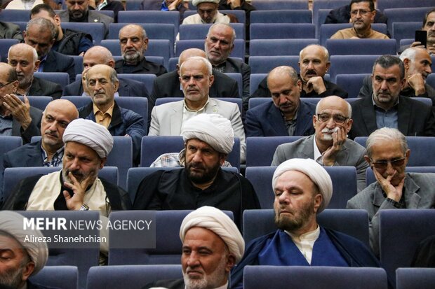 همایش کارگزاران و خادمین فرهنگی حج و زیارت در گیلان