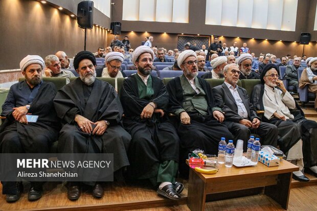 همایش کارگزاران و خادمین فرهنگی حج و زیارت در گیلان