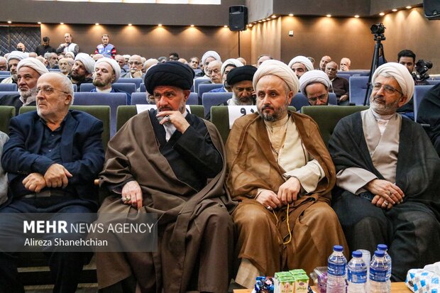 همایش کارگزاران و خادمین فرهنگی حج و زیارت در گیلان