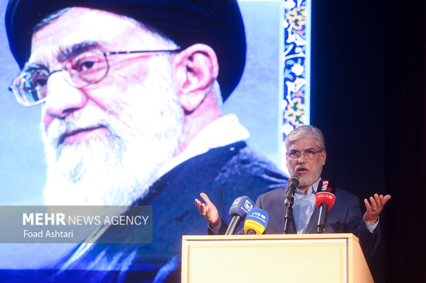 آئین تجلیل از برگزیدگان المپیاد علمی دانشجویی کشور