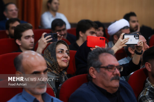 آئین تجلیل از برگزیدگان المپیاد علمی دانشجویی کشور