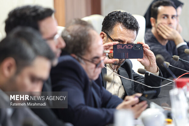 جلسه هیئت رئیسه دانشگاه علوم پزشکی