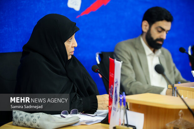 همایش «ما و غرب» در اندیشه مقام معظم رهبری