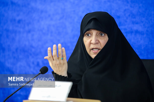 همایش «ما و غرب» در اندیشه مقام معظم رهبری