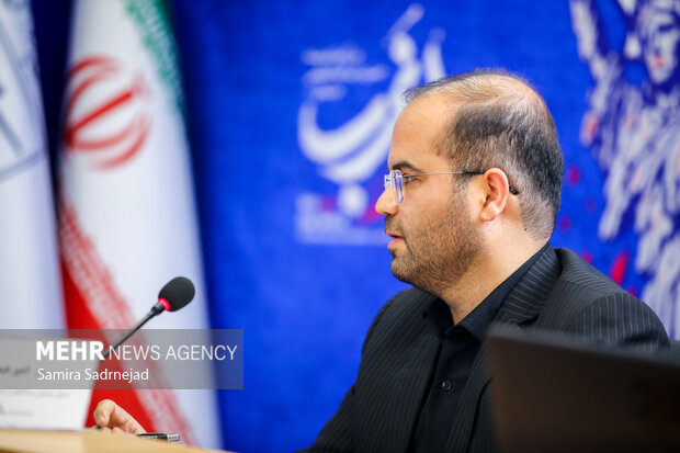 همایش «ما و غرب» در اندیشه مقام معظم رهبری