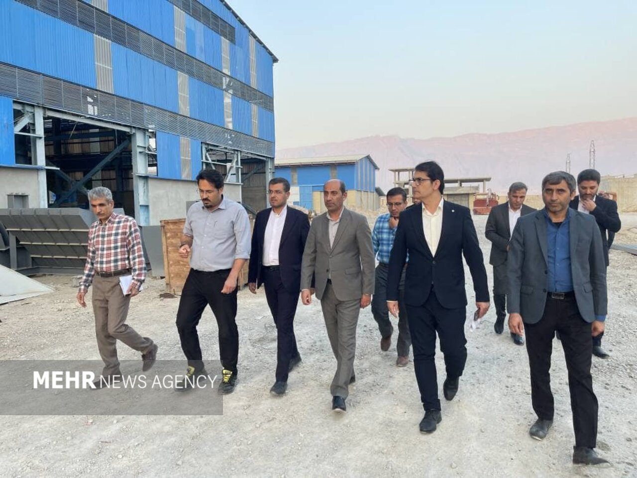 مدیرکل صمت بوشهر: زنجیره ارزش در حوزه معادن استان تقویت میشود مدیرکل صمت بوشهر: زنجیره ارزش در حوزه معادن استان تقویت میشود