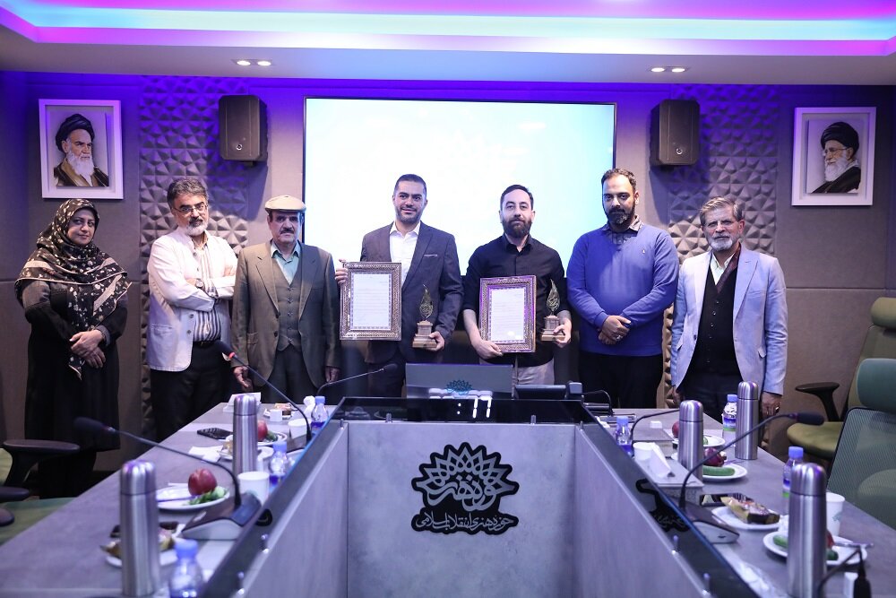 «پارسیجان» آبانماه به چاووشی، بزرگی و ازهاریانفر رسید