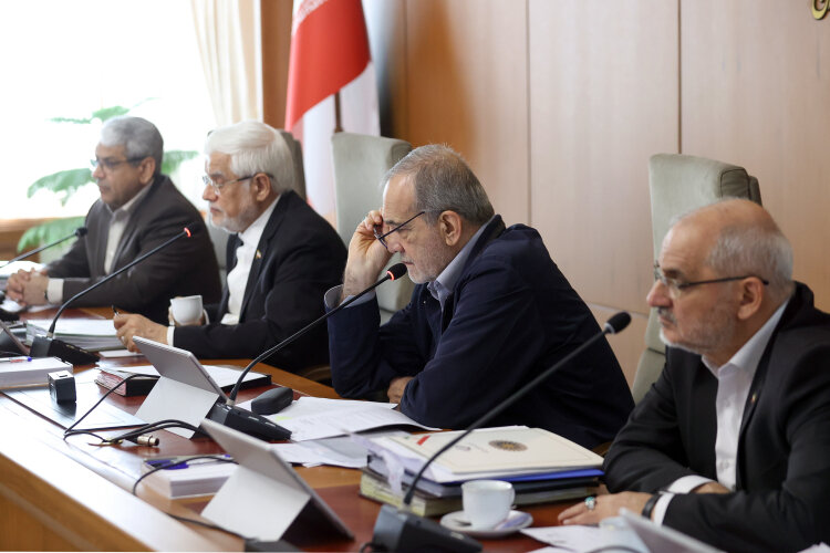 علمي،ارائه،گزارش،جلسه،اجلاس،كشور،اكو،گزارشي،تقويت