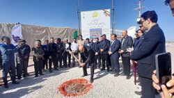 ۶ پروژه‌ زیرساختی صنعتی در ورزنه کلنگ‌زنی شد