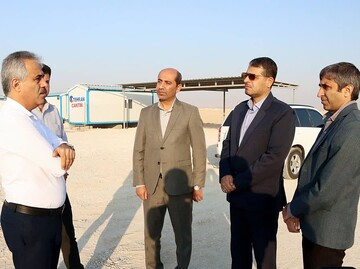 مقاتلی: ۱۵ نیروگاه خورشیدی در دشتی در حال اجرا است