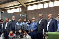 وزیر علوم از پارک علم و فناوری سیستان و بلوچستان بازدید کرد