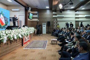 جلسه شورای برنامه‌ریزی و توسعه کردستان با حضور پزشکیان