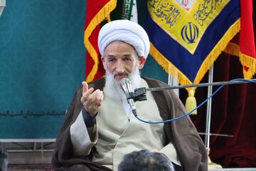 لائینی: تحولات کنونی جهان و آمریکا نشانه‌ای از تغییر باطن ملت‌ها است