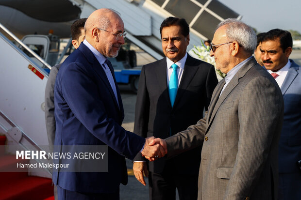 اولین روز سفر رئیس مجلس به کشور پاکستان