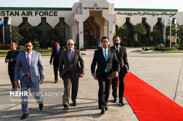 اولین روز سفر رئیس مجلس به کشور پاکستان