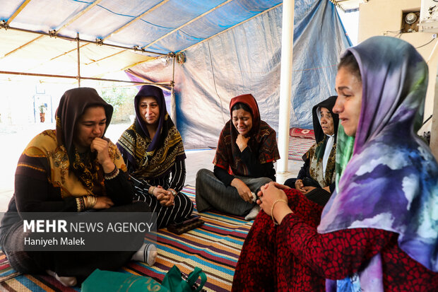 تشییع پیکر «صابر کاظمی» در آق قلا 5