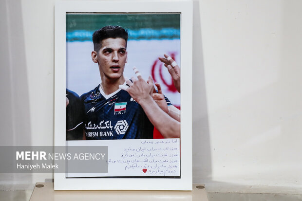 تشییع پیکر «صابر کاظمی» در آق قلا 8