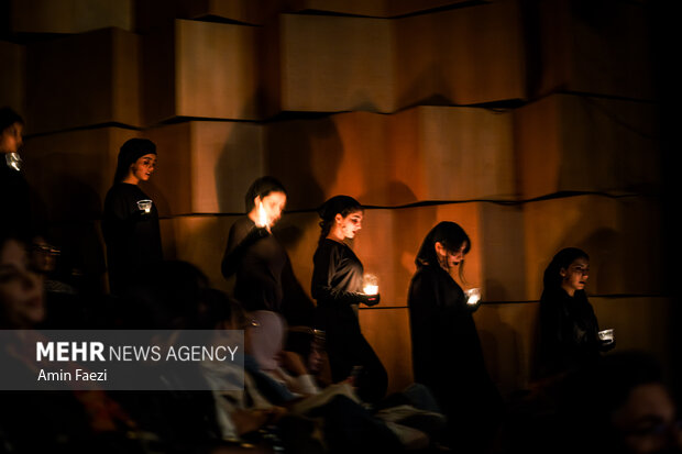 تئاتر «شیطان پلک نمی‌زند» در شیراز