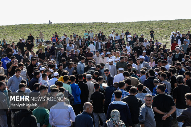خاکسپاری پیکر زنده‌یاد «صابر کاظمی» در آق قلا