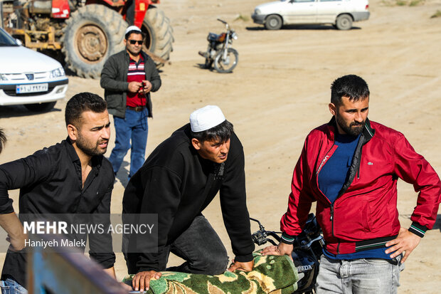 خاکسپاری پیکر زنده‌یاد «صابر کاظمی» در آق قلا