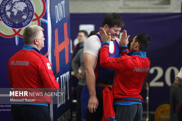 روزسوم مسابقات وزنه برداری سیزم 22