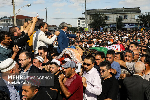 Funeral of Iran’s legendary volleyball star Saber Kazemi
