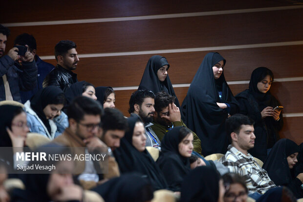 حضور وزیر امور خارجه در دانشگاه بوعلی