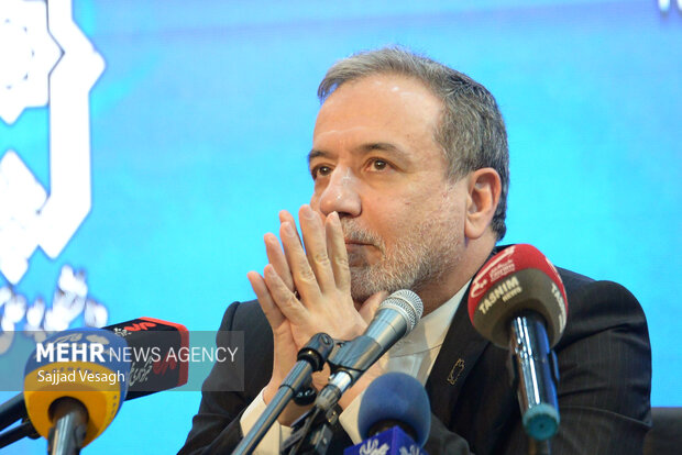 حضور وزیر امور خارجه در دانشگاه بوعلی