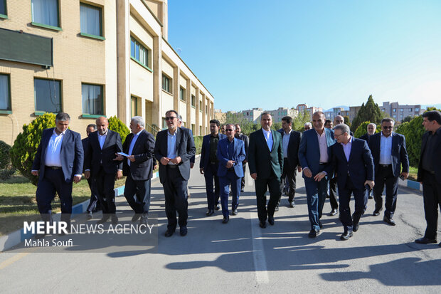 سفر وزیر تعاون، کار و رفاه اجتماعی به استان مرکزی