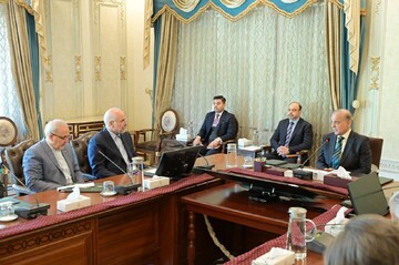 قالیباف: تجارت ۱۰ میلیارد دلاری با پاکستان نیازمند اقدامات بانکی است