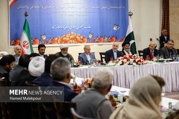 دومین روز سفر رئیس مجلس به کشور پاکستان 26