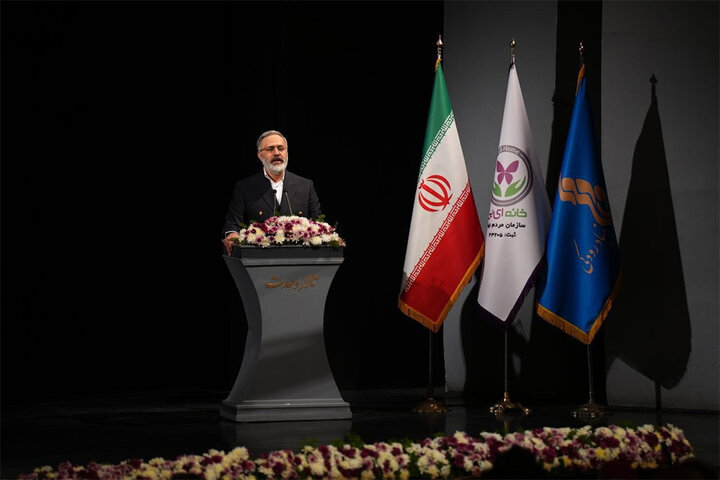 «پرواز پروانه‌ها» با حضور وزیر فرهنگ و ارشاد رونمایی شد