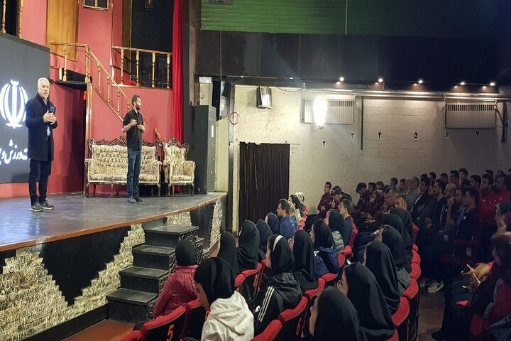 نکولعل آزاد: کار ورزشکاران سخت است / برای نام ایران خواهیم جنگید