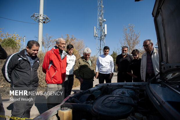 همایش خودروهای کلاسیک در همدان