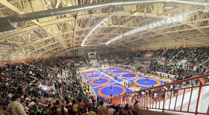 بزرگترین فستیوال کشتی کردستان در سنندج برگزار شد بزرگترین فستیوال کشتی کردستان در سنندج برگزار شد