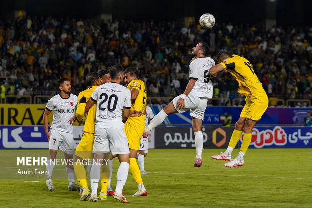 لیگ برتر فوتبال- فجر شهید سپاسی و مس رفسنجان