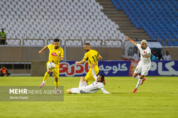 لیگ برتر فوتبال- فجر شهید سپاسی و مس رفسنجان