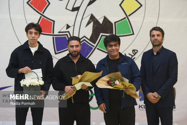 اختتامیه لیگ و تجلیل از مدال آوران جهانی و آسیایی