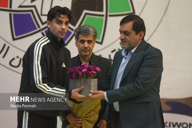 اختتامیه لیگ و تجلیل از مدال آوران جهانی و آسیایی