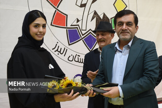 اختتامیه لیگ و تجلیل از مدال آوران جهانی و آسیایی