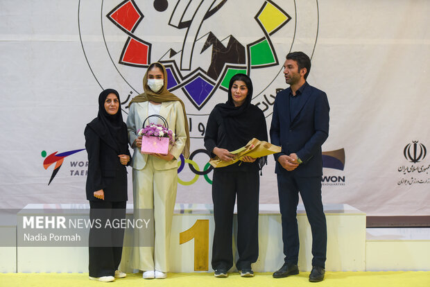 اختتامیه لیگ و تجلیل از مدال آوران جهانی و آسیایی