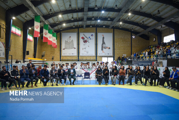 اختتامیه لیگ و تجلیل از مدال آوران جهانی و آسیایی