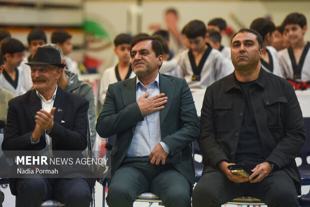 اختتامیه لیگ و تجلیل از مدال آوران جهانی و آسیایی