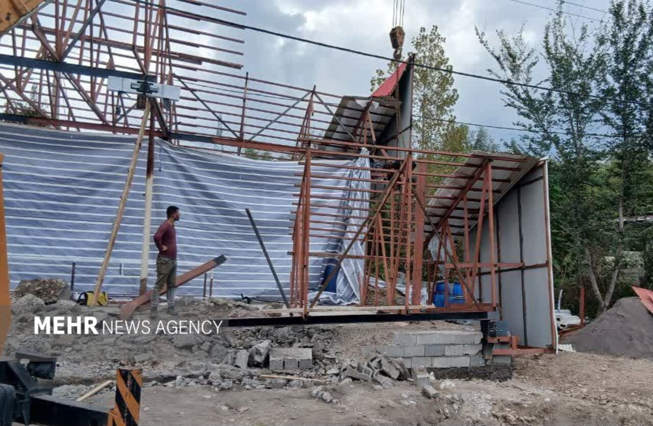 مرادی: بنای غیرمجاز در حریم محور رشت-امامزاده هاشم تخریب شد مرادی: بنای غیرمجاز در حریم محور رشت-امامزاده هاشم تخریب شد